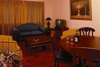 פרטוריה Sentinel Executive Apartment Hotel מראה חיצוני תמונה